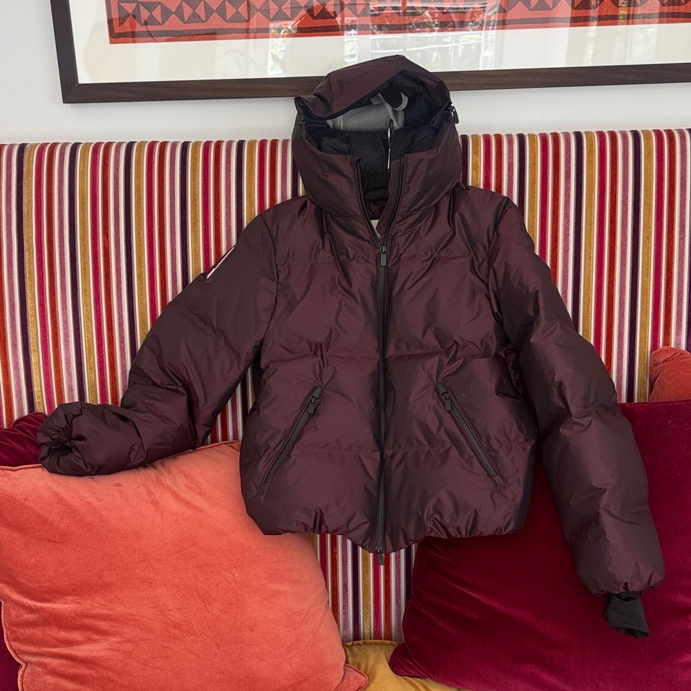 Ski Jacket in Deep Burgundy